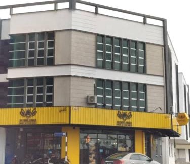 Kampung Seriap Hotel | Comfortable Kangar Jaya Lodging - Child Friendly Retreat
