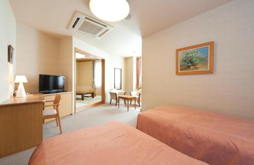Obihiro Hotel | Relax at Kangetsuen: 4-Star Spa Retreat for Families