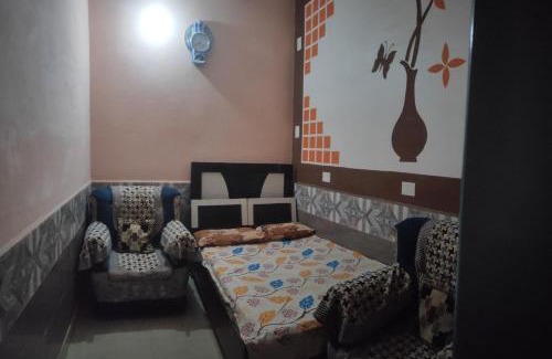 Mathura House | Kanha Dham Dharamshala