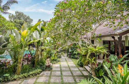 Kutuh Kaja Hotel | Experience Kano Sari Ubud Villas: 4-Star Retreat with Pool