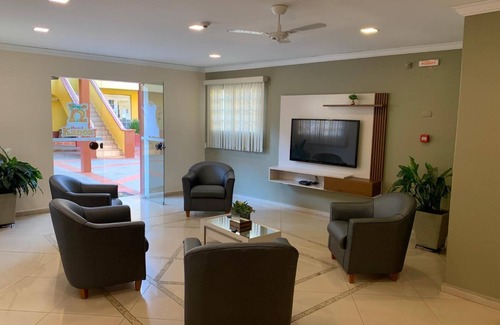 Santo Antonio da Platina Hotel | Discover Kanoa Hotel: Pool, Spa, and Family-Friendly Fun