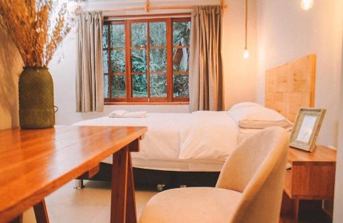 Moyobamba Hotel | Pet-Friendly Kantu Garden Lodge with Ocean View & Pool