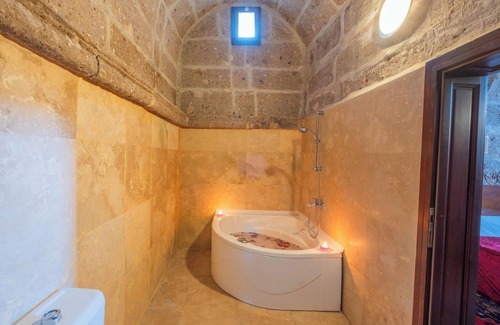 Guzelyurt Hotel | Explore Cappadocia at Gelveri Cave Hotel with Breakfast & More