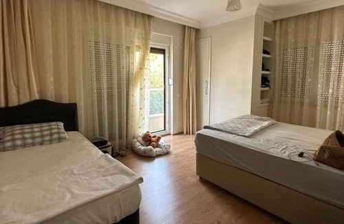 Alanya Apartment | Comfortable Retreat for Families and Pet Lovers