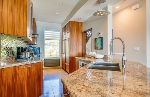 Napili Condo | Oceanfront Villa Steps from Pristine Beaches - Kapalua Bay