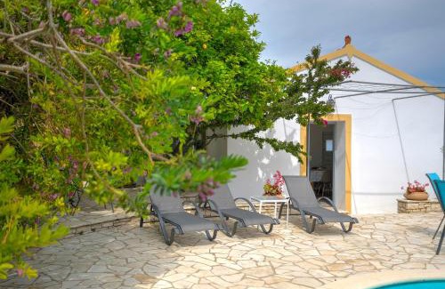 Longos House | Kapassa House