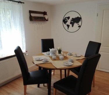 Upleward Apartment | Discover Kapitänsliebe: Spa Retreat with Family-Friendly Comfort