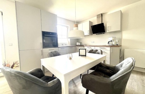Wassersleben Apartment | Newly Renovated Apartment with Ocean View in Flensburg
