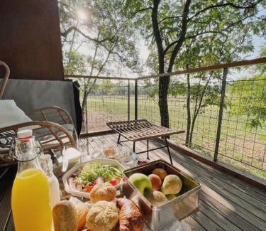 Vigantpetend Other | Discover Kapolcsi Sziklák: Guest Rated 9.8 with Hot Tub
