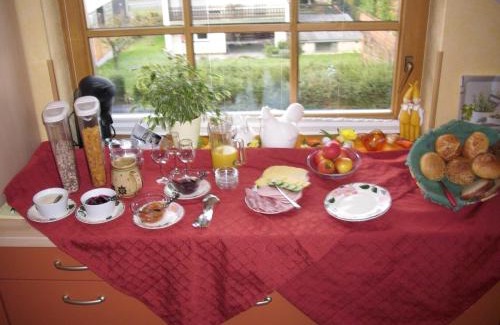 Zeltingen-Rachtig House | Discover Kappes-Koppelkamm: Family-Friendly Retreat