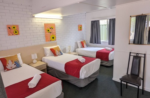 Narrabri Hotel | Enjoy Family-Friendly Comfort at Kaputar Motel Narrabri