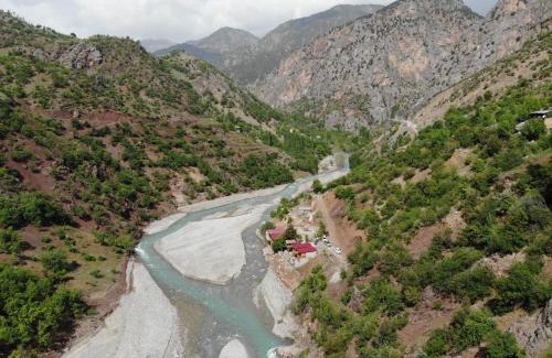 Kapuzbasi House | Guest Rated 9.1: Kapuzbaşı Şelaleleri Uçar Pansiyon
