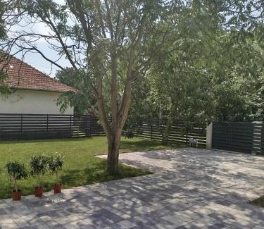 Gyula Apartment | Karát Apartmanok