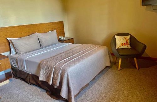 Blantyre Hotel | Discover Kara O Mula Mulanje: Family-Friendly Retreat
