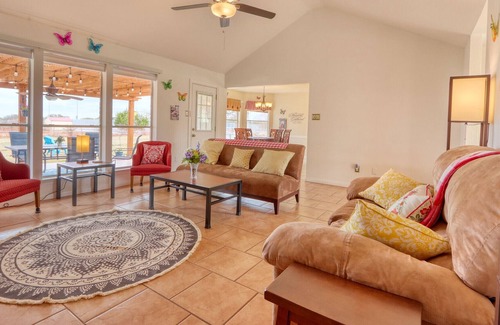 Johnson City House | Kara's Place - Sunny 3 Bedroom Farmhouse w/ Pool