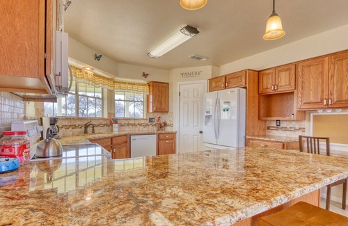 Johnson City House | Kara's Place - Sunny 3 Bedroom Farmhouse w/ Pool