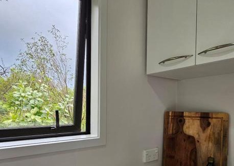 Solway Apartment | Karamu- Spacious, quiet, and close to amenities