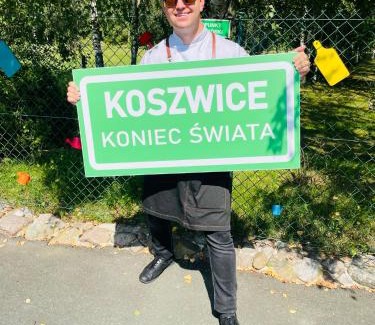 gmina Pawonkow Bed & Breakfast | Discover KARCZMA-KOSZWICE: Pet-Friendly & Family Fun