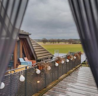 Kolesin Hotel | Karczma Taberska: Family-Friendly Retreat with Great Reviews