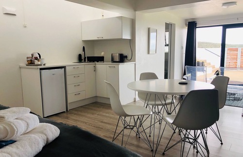 Still Bay House | Exceptional Karee Manor Guesthouse: Rated 9.8/10 with Breakfast