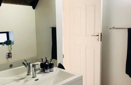 Still Bay House | Exceptional Karee Manor Guesthouse: Rated 9.8/10 with Breakfast