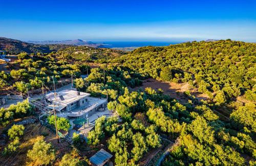 Katochori House | Oceanfront Karel House: Rated 10/10 with Hot Tub Access