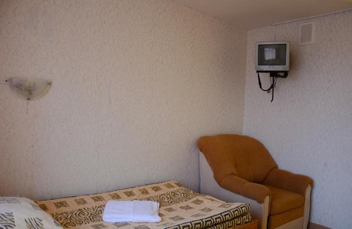 Kondopoga Hotel | Discover Karelia Hotel: Pet-Friendly Stay with Hot Tub