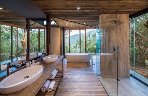 Kenton on Sea Cabin | Experience Kariega Game Reserve Settlers Drift with Spa & Pool