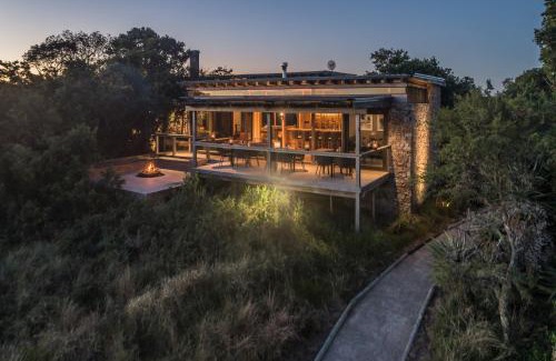 Kenton on Sea Cabin | Discover Kariega Game Reserve's Ukhozi Lodge Retreat