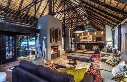 Kenton on Sea Cabin | Experience Kariega Game Reserve River Lodge: 4-Star Haven