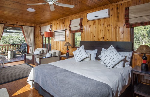 Kenton on Sea Cabin | Experience Nature at Kariega Game Reserve - Main Lodge