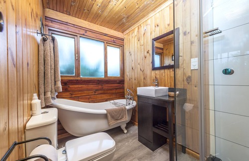 Kenton on Sea Cabin | Experience Nature at Kariega Game Reserve - Main Lodge