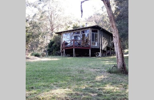 Bandon Grove Ski Chalet | Serene Karinya Home with Oceanfront Views & Pool Access