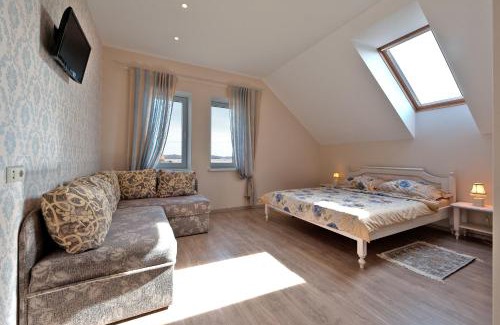 Karkle House | Oceanfront Karklės Villa: Guest Rated 9/10 with Hot Tub