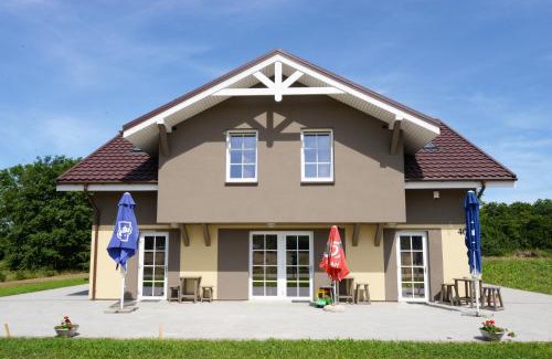 Karkle Apartment | Pet-Friendly Karkle Beach Suites with Oceanfront Views