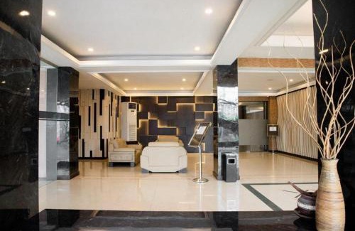 Tegal Resort | Relax at Karlita Hotel Tegal with Pool and Spa Amenities