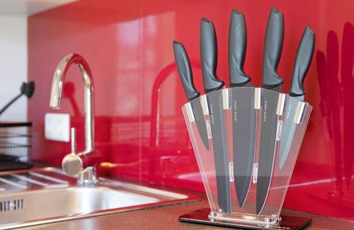 Eriskirch Apartment | Elegant Stay at Karlotta: Guest Rated 9/10 Experience