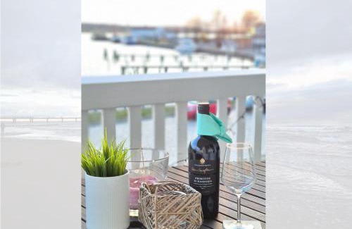 Karlshagen House | Unforgettable Stay at Karlshagen, Hafenidyll 46 with Ocean Views