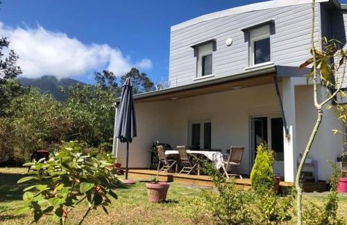 Saint-Joseph Villa | Guest Rated 10/10 at Karma Oasis with Spa & Breakfast