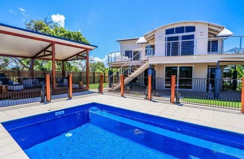 Agnes Water House | Relax at Karma Seas Holiday Home with Oceanfront Views
