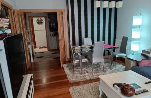 Bilbao Apartment | Discover Karmelo: Pet-Friendly Haven by the Metro