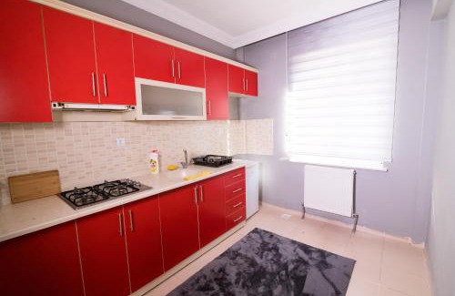 Karaman Apartment | Pet-Friendly Karmi Life Konaklama with Breakfast & Hot Tub