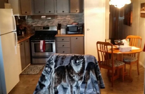 Yuma Cottage | Relaxing KarMik Health & Wellness Retreat with Ocean View