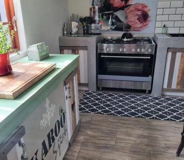 Adendorp Apartment | Discover KarooSjiek: A Pet-Friendly Family Retreat