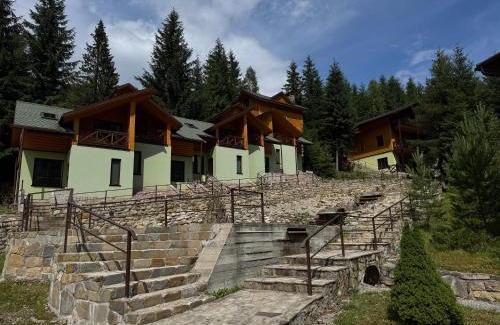 Tatariv Villa | Karpasole