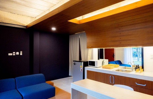 Sop Tui Hotel | Discover Karpenter Lampang: Family-Friendly Stay Awaits