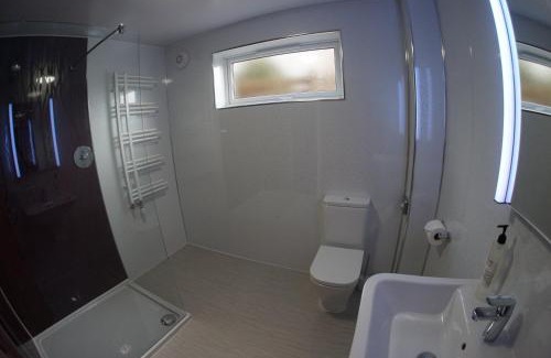Saint Ola House | Karrawa Guest House: Highly Rated with Family-Friendly Amenities