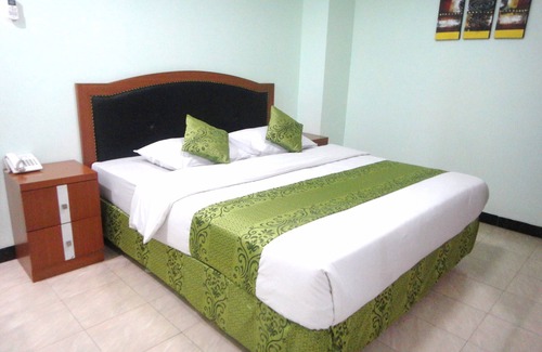 Kebon Kacang Hotel | Budget-Friendly Stay at Karsa Utama Hotel with Spa & Dining