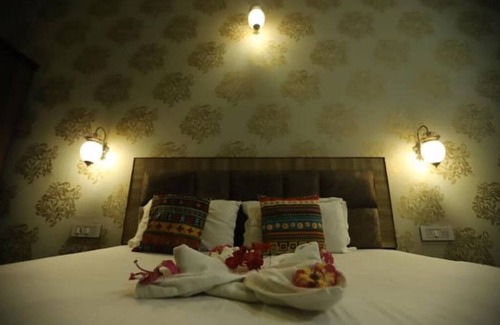 Amritsar Bed & Breakfast | Discover Ayurvedic Wellness at Karta Purakh Hotel