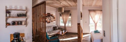 Porto Koufo Apartment | Idyllic Kartalia Apartment with Oceanfront Views